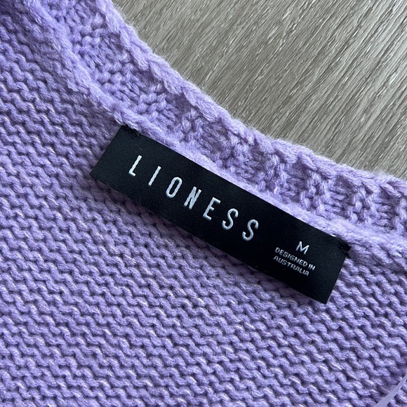 Lioness Australia lavender button up sweater - Picture 2 of 8